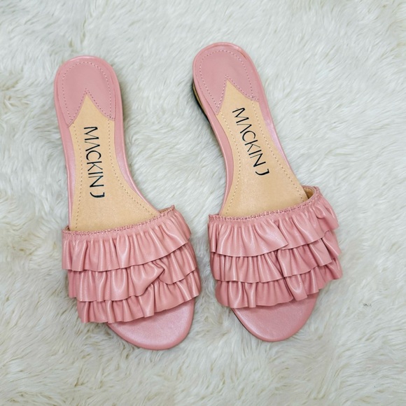 5 for $25 ⭐️ NIB - Blush Ruffle Kitten Wedges Slide Sandals - Picture 4 of 10